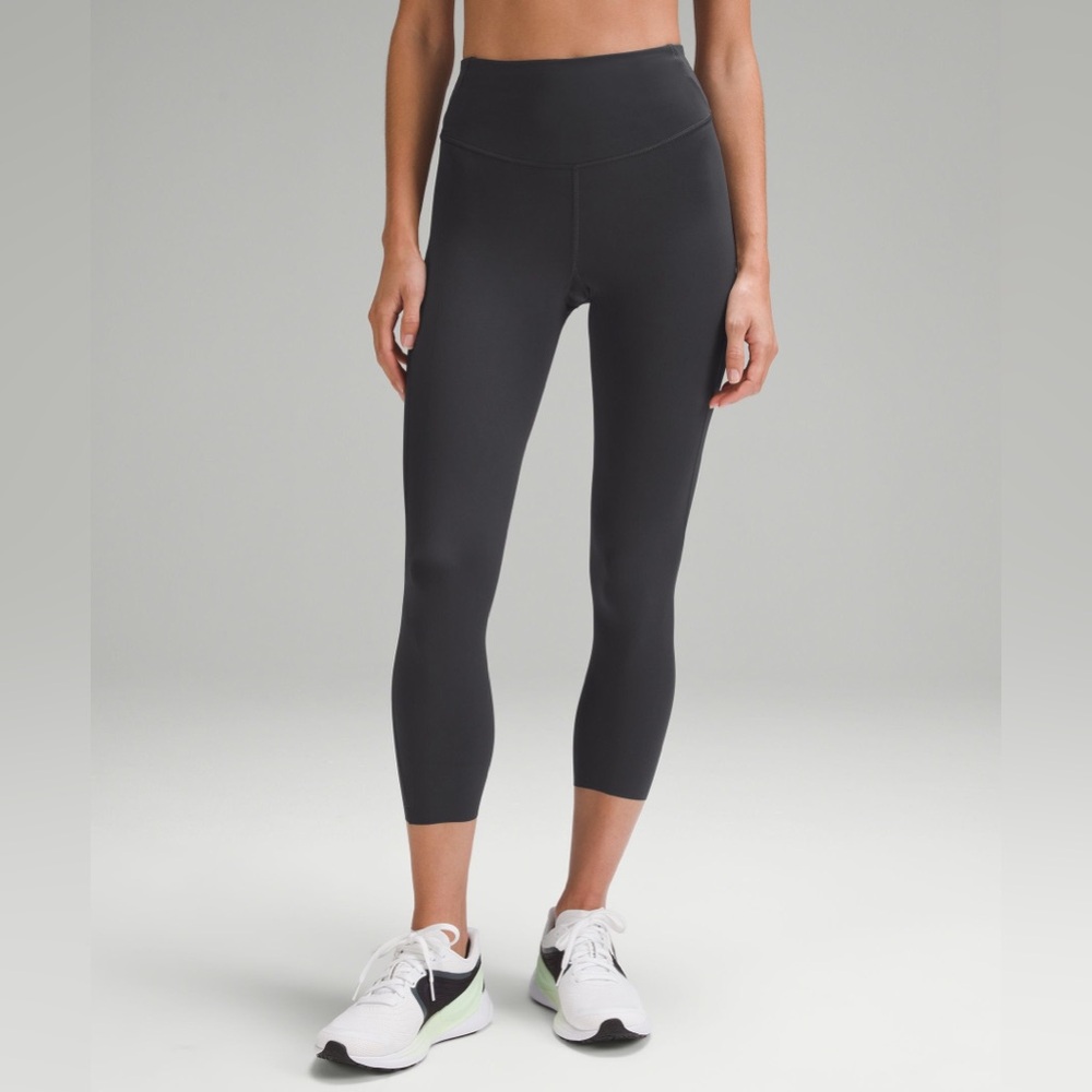 Lululemon Base Pace High-Rise Crop 23” – Graphite Gray
